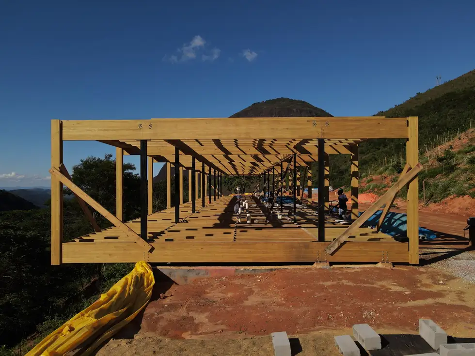Estrutura em madeira engenheirada - MLS — NS Engenharia